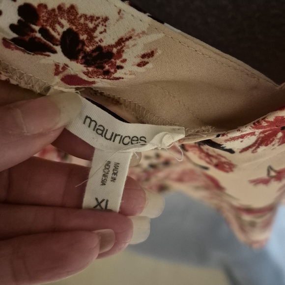 Pink Floral Blouse - Picture 3 of 4